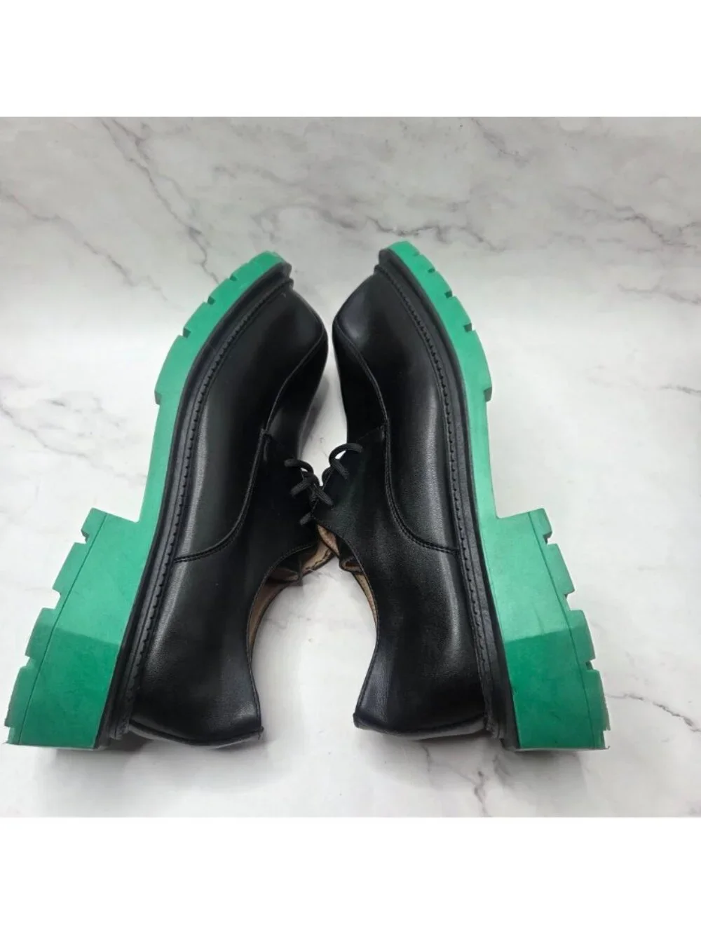 Unbranded these shoes